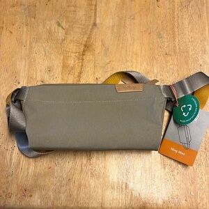 Bellroy sling mini bag new